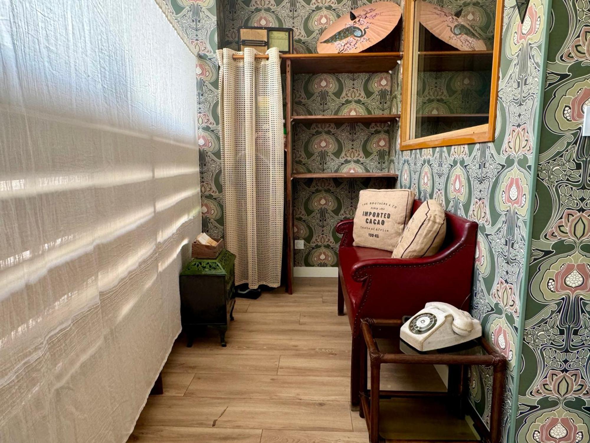 Le Grand Cafe, Centre Historique, Fibre, Ess, Rez-De-Chaussee, Bedinshop Romans-sur-Isere Bagian luar foto